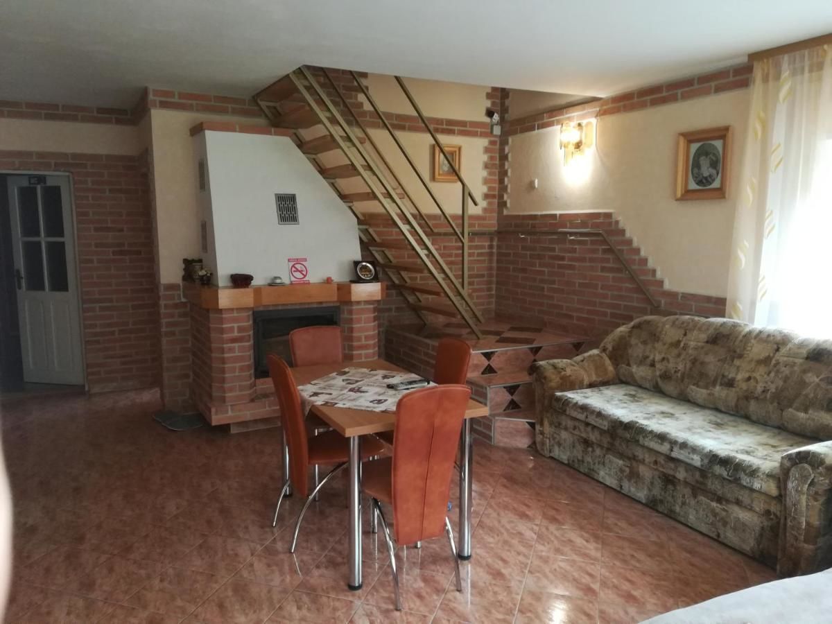 Фермерские дома Pensiunea Colt Alb Бэйле-Хомород-32