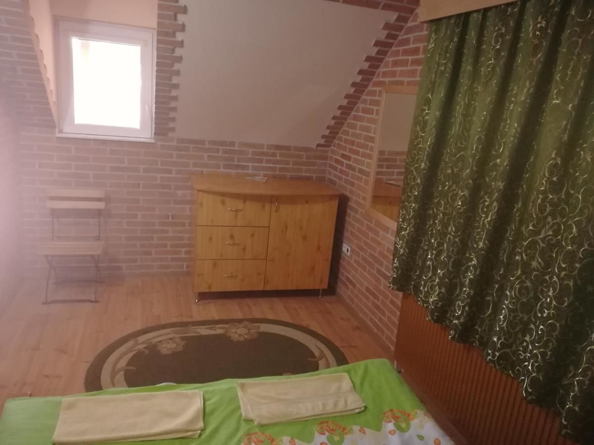 Фермерские дома Pensiunea Colt Alb Бэйле-Хомород-43
